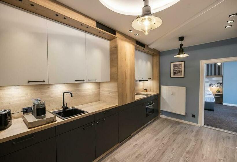 Oldtown Studios By Daspaul