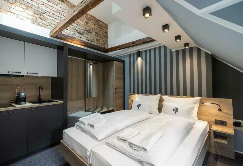 Oldtown Studios By Daspaul