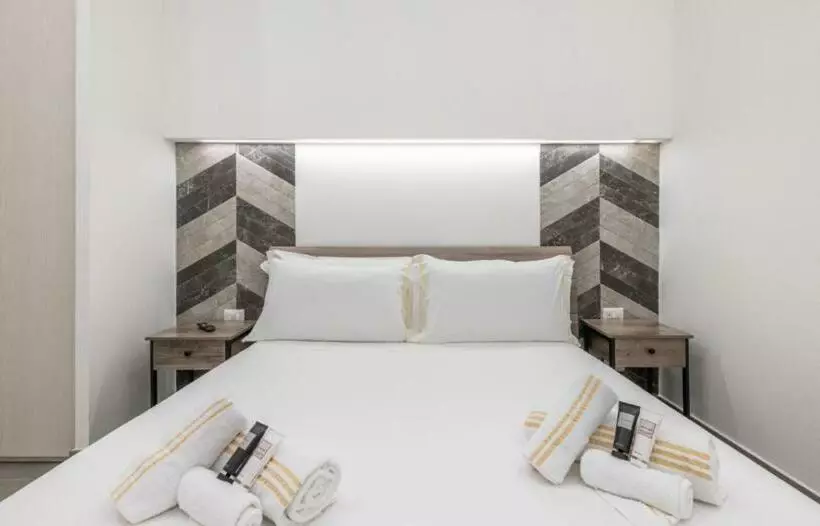 ペンション Ichnusa Rooms