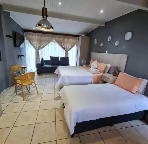 پانسیون Mia Hills Guest House