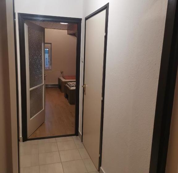 بنسيون Széchenyi Vadászház