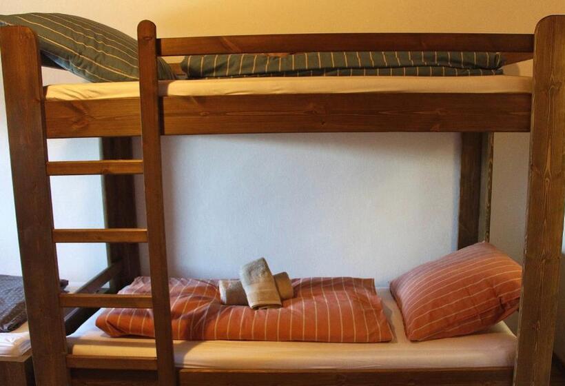 بنسيون Széchenyi Vadászház