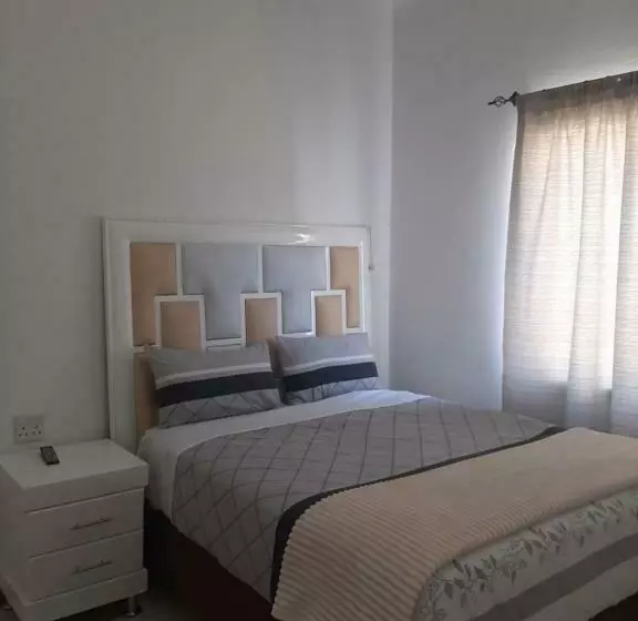 پانسیون Zabalaza Guesthouse