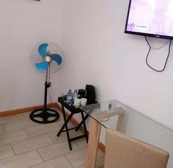 پانسیون Zabalaza Guesthouse
