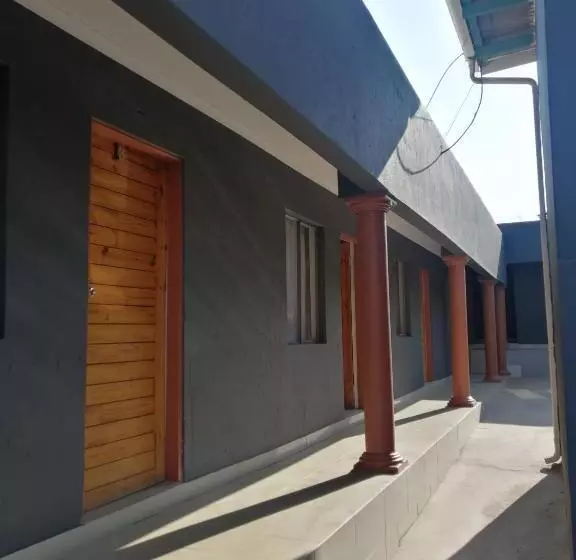 پانسیون Zabalaza Guesthouse