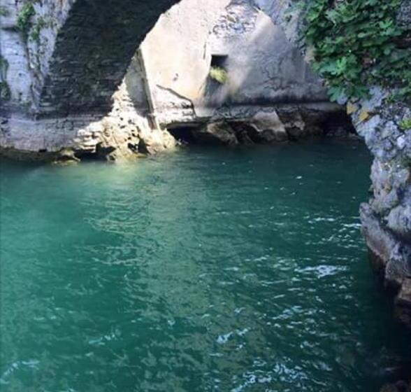 Reginaldo S Home Bed&breakfast