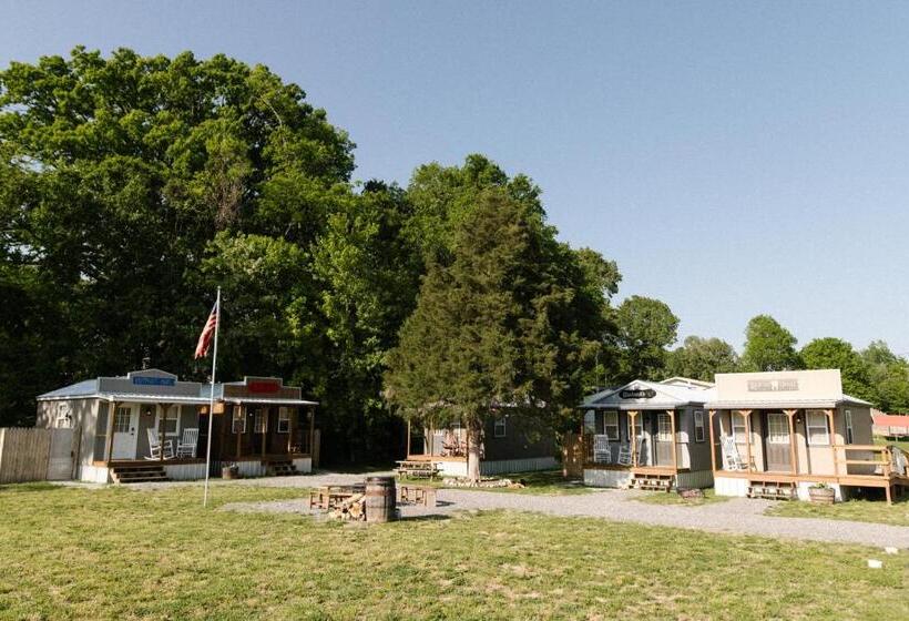 فندق صغير The Outpost