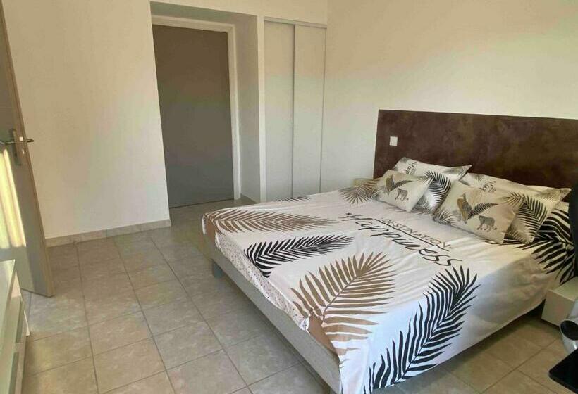 민박 Chambre D Hôte Au Pied Du Ventoux