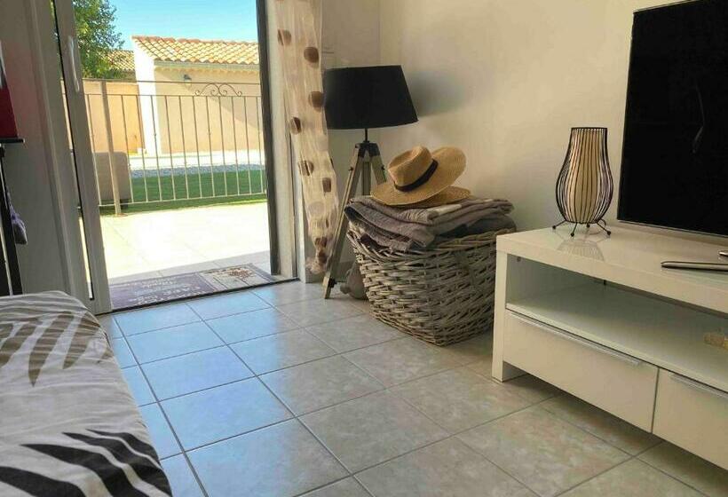 민박 Chambre D Hôte Au Pied Du Ventoux