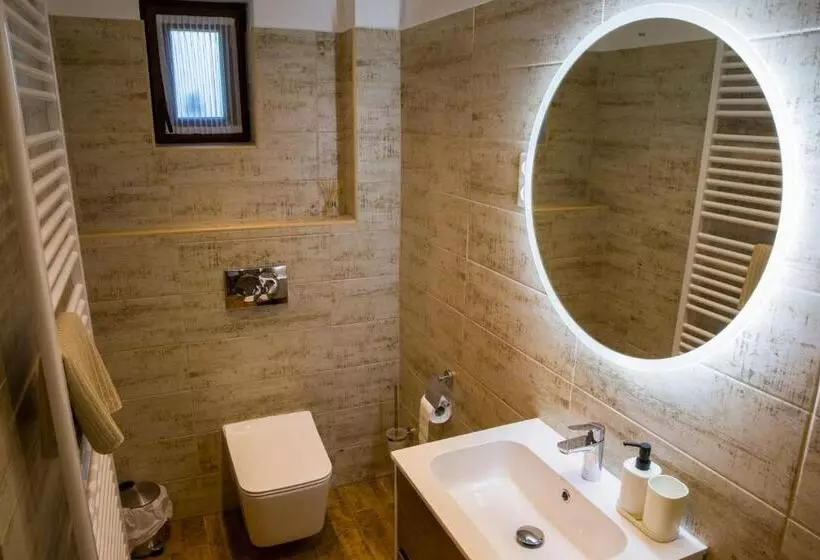 Aamiaismajoitus (B&B) Kukorica Csárda Apartman