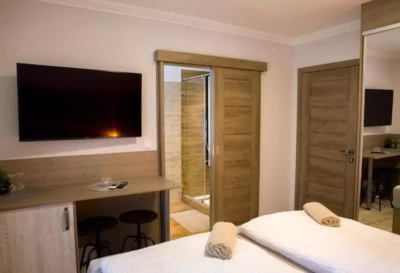 Aamiaismajoitus (B&B) Kukorica Csárda Apartman