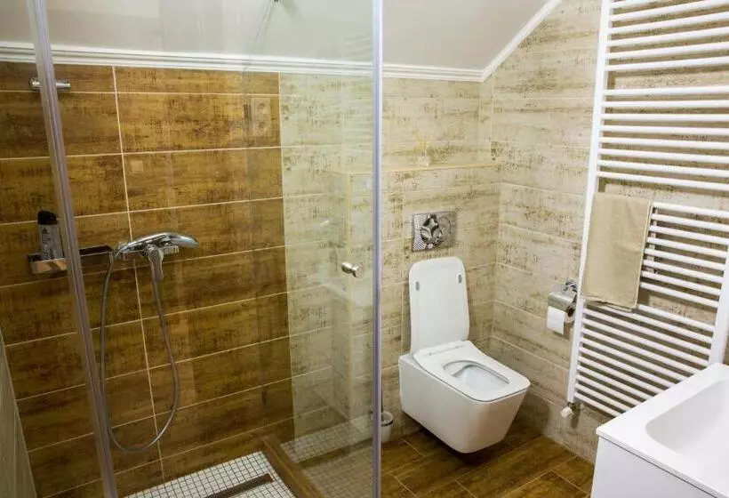 Aamiaismajoitus (B&B) Kukorica Csárda Apartman