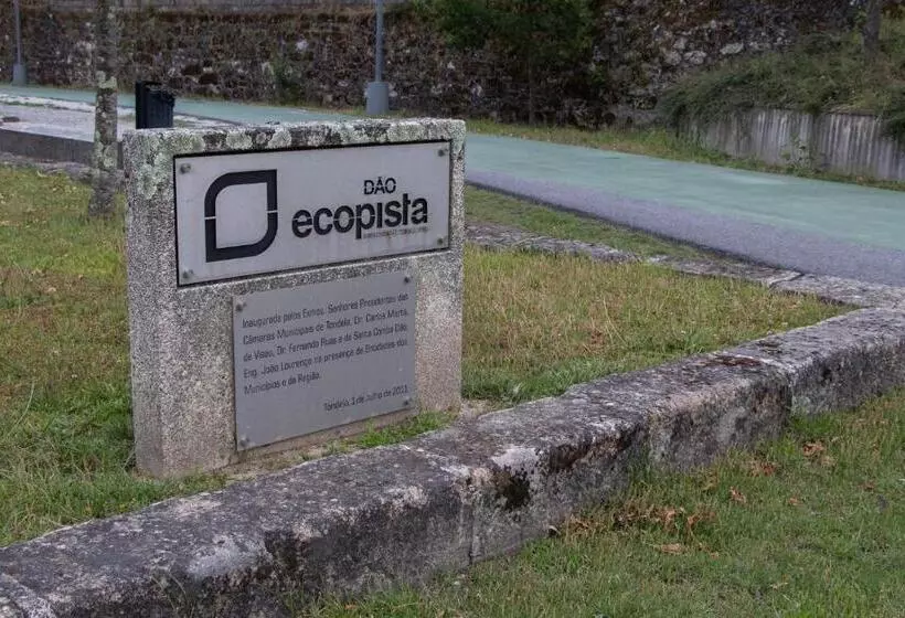 ベッドアンドブレックファースト Ninho D Arara