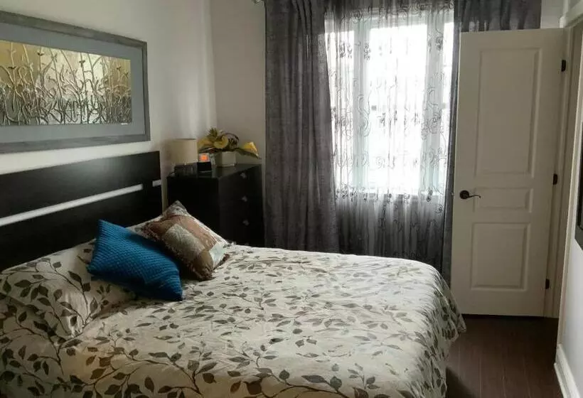 Le Champlain Condo Hôtel