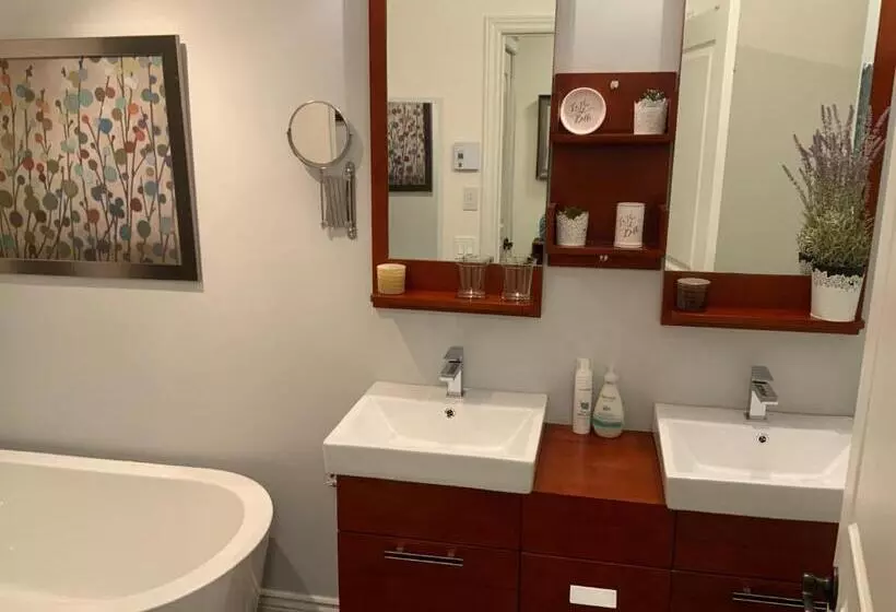 Le Champlain Condo Hôtel