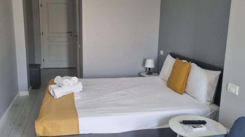 בית מלון כפרי Chg Boutique