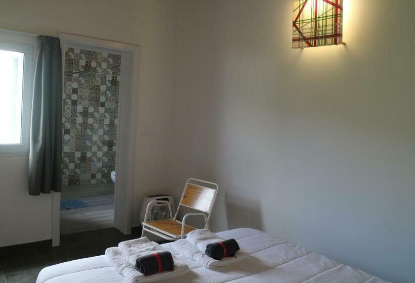 펜션 Casa Das Camarinhas Raal 542  Casa Partilhada