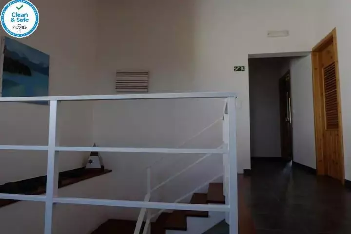 ペンション Casa Das Camarinhas Raal 542  Casa Partilhada