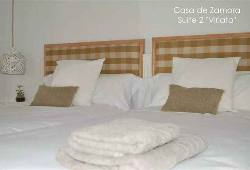 پانسیون La Casa De Zamora