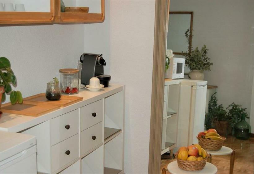 פנסיון La Casa De Zamora