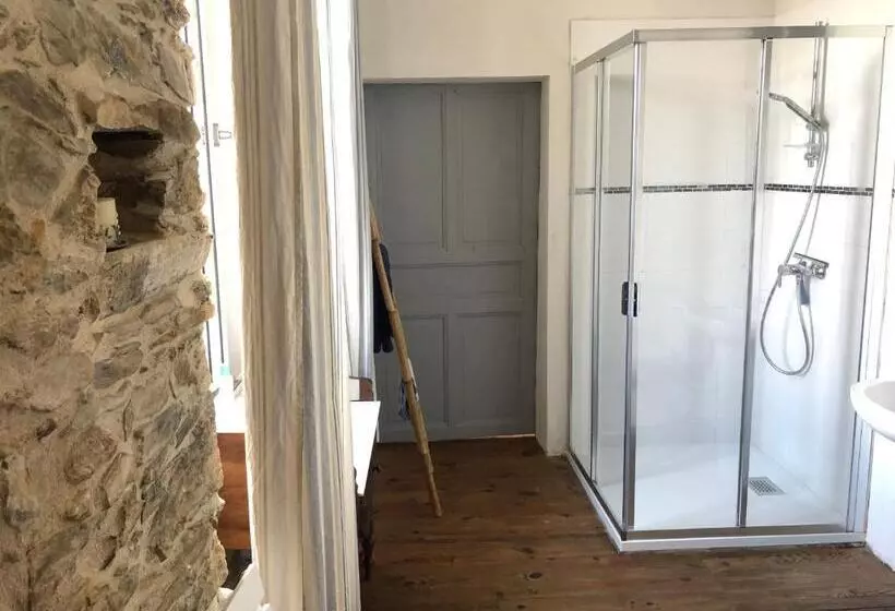 ベッドアンドブレックファースト Ancien Hôtel Aux Moines Pierrefitte St Lo