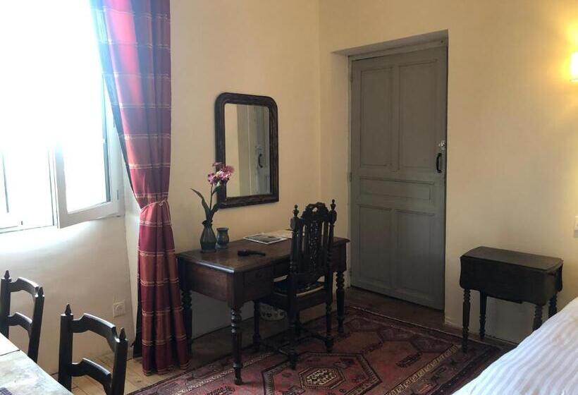 민박 Ancien Hôtel Aux Moines Pierrefitte St Lo