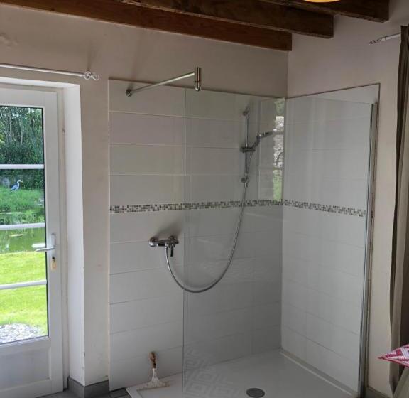 민박 Ancien Hôtel Aux Moines Pierrefitte St Lo