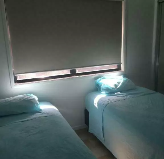 Aamiaismajoitus (B&B) Share Rainbow Denny S House