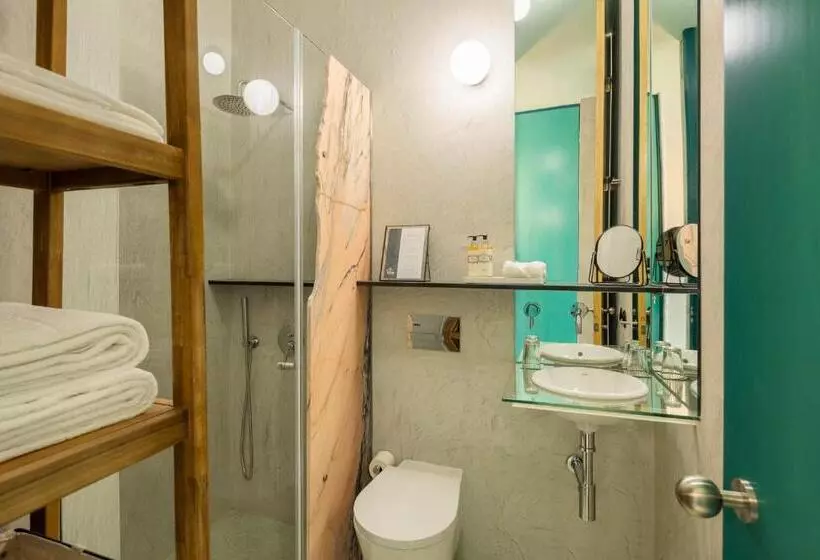 Hotelli Covelo  The Original Rooms And Suites