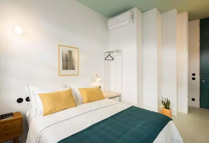 Hotelli Covelo  The Original Rooms And Suites