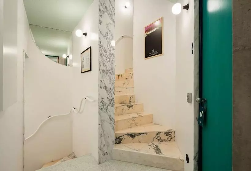 Hotelli Covelo  The Original Rooms And Suites