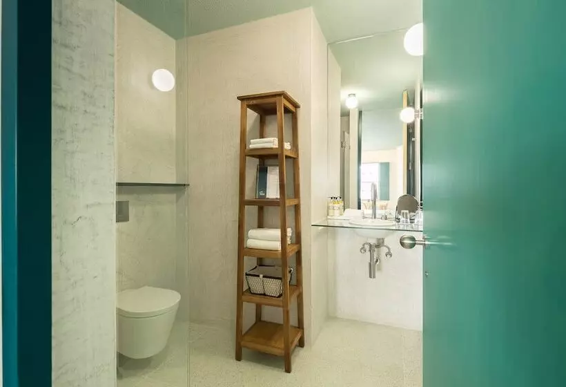 Hotelli Covelo  The Original Rooms And Suites