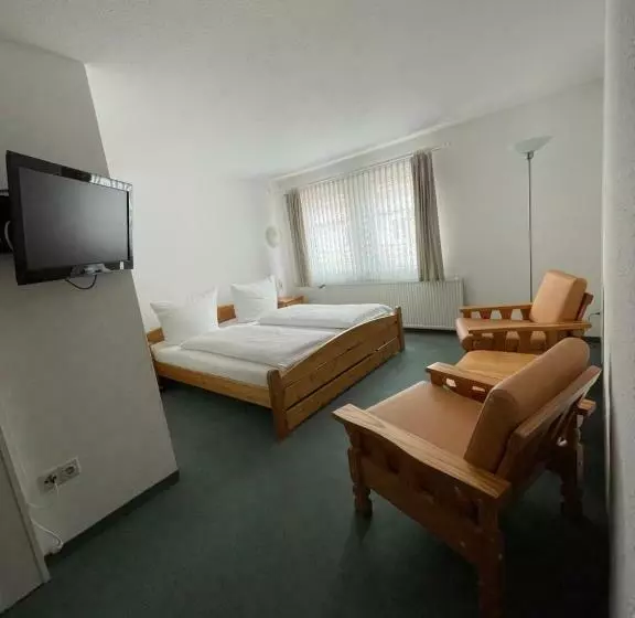 ホテル Garni „zum Bären“