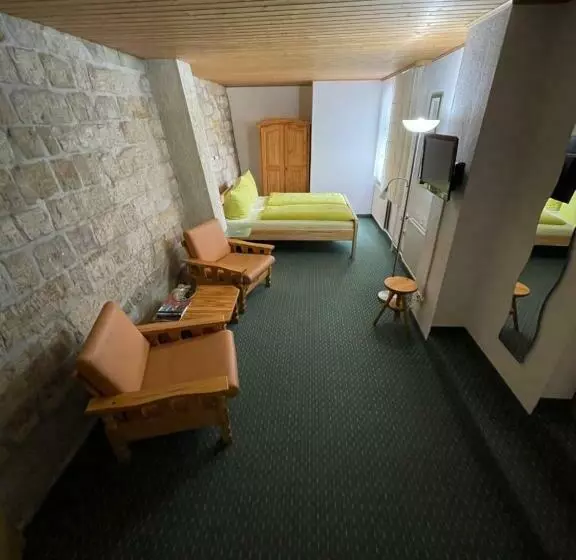 ホテル Garni „zum Bären“