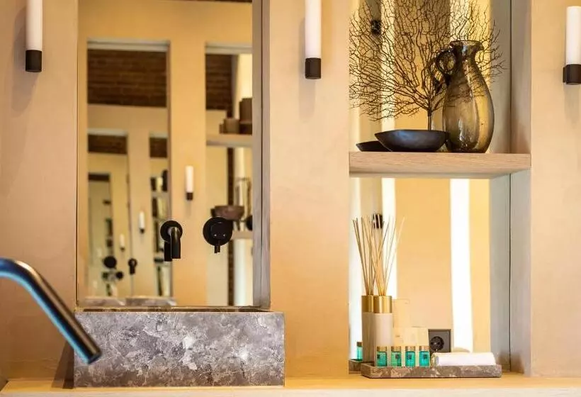 Hotelli The Clock Tower