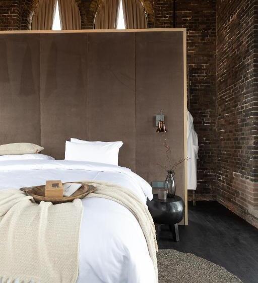 Hotel The Clock Tower