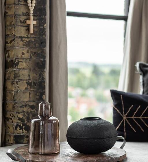 Hotel The Clock Tower