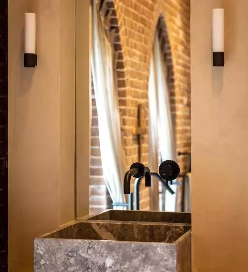 Hotelli The Clock Tower