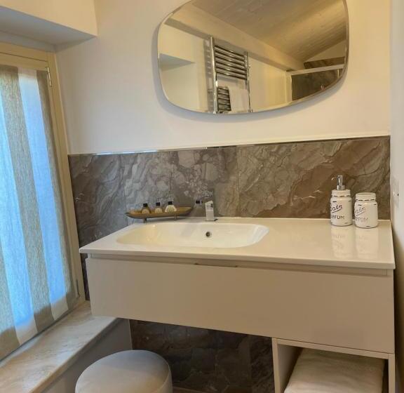 膳宿费 Affittacamere La Volpe