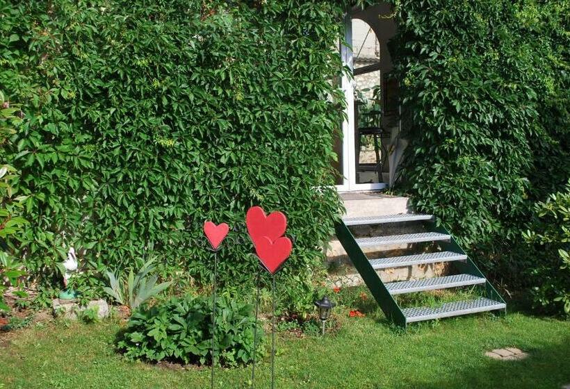 ペンション Le Jardin Des Quatres Saisons