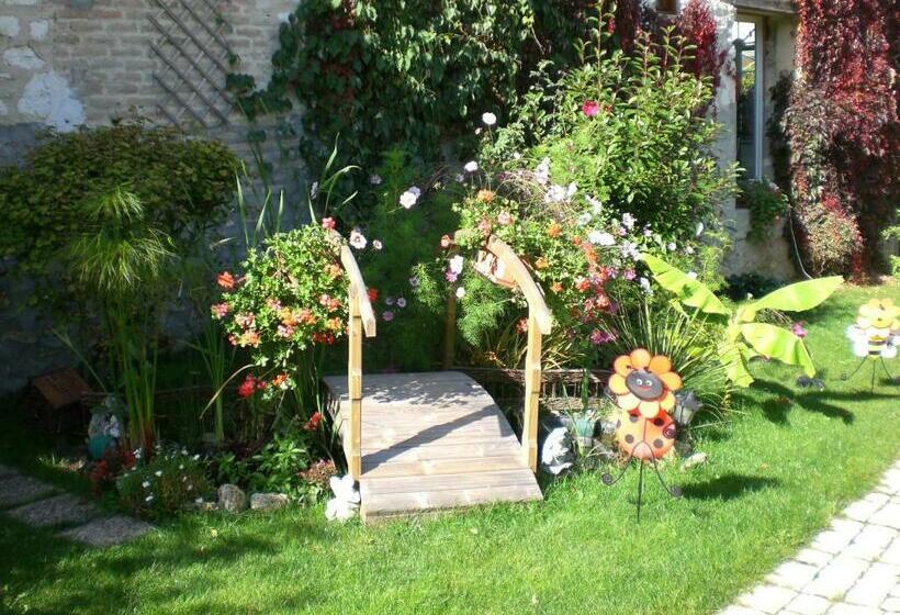 ペンション Le Jardin Des Quatres Saisons