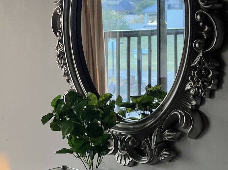 פנסיון Matori Lodge