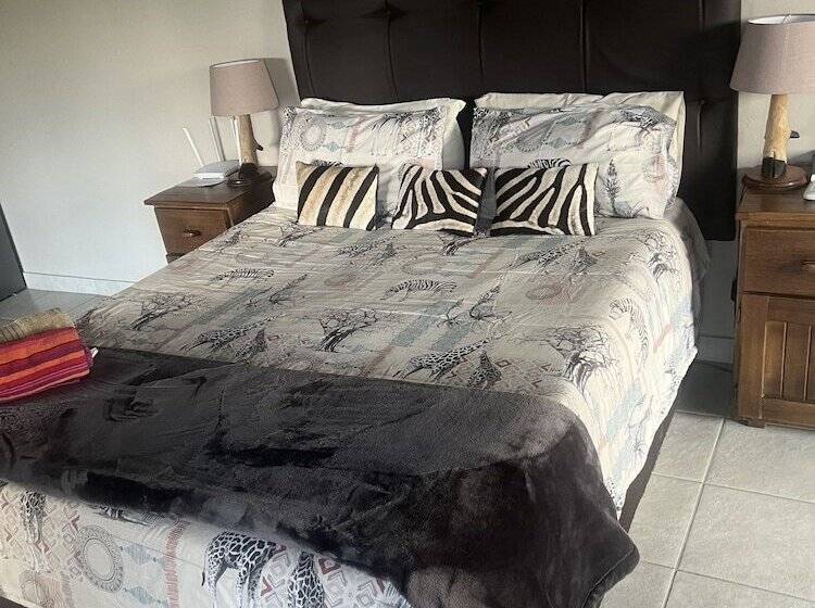 פנסיון Matori Lodge