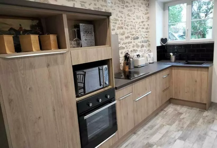 Majatalo Un Autre Temps, Maison Entière Avec Terrasse & Jardin, 2 Chambres, 2 Sdb