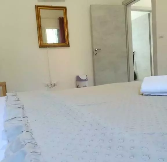 پانسیون Venice View Guesthouse