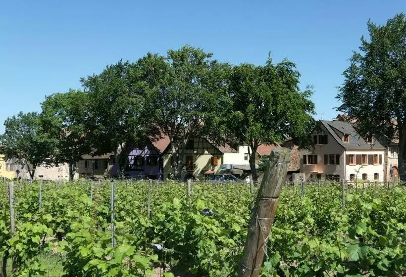 Aamiaismajoitus (B&B) Au Petit Paradis