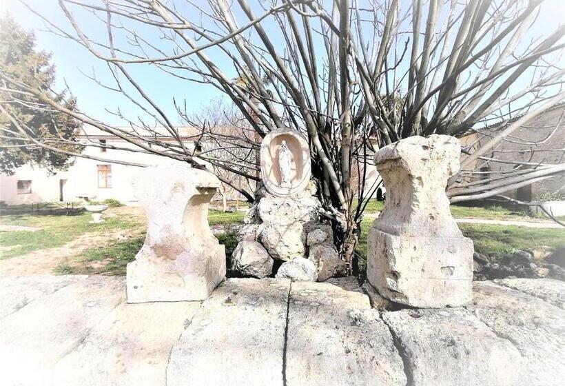 Bed and Breakfast Domaine De Gaïa, Piscine, Pétanque, Ping Pong, Proche Saint Emilion