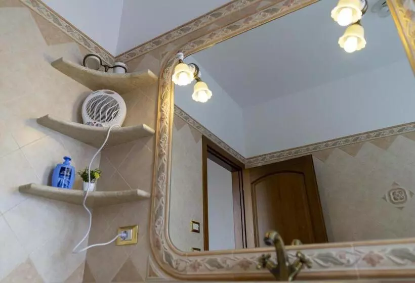 Aamiaismajoitus (B&B) Grotta Del Monaco