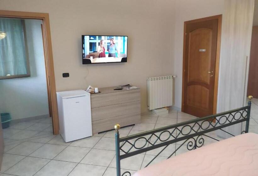 צימר Grotta Del Monaco