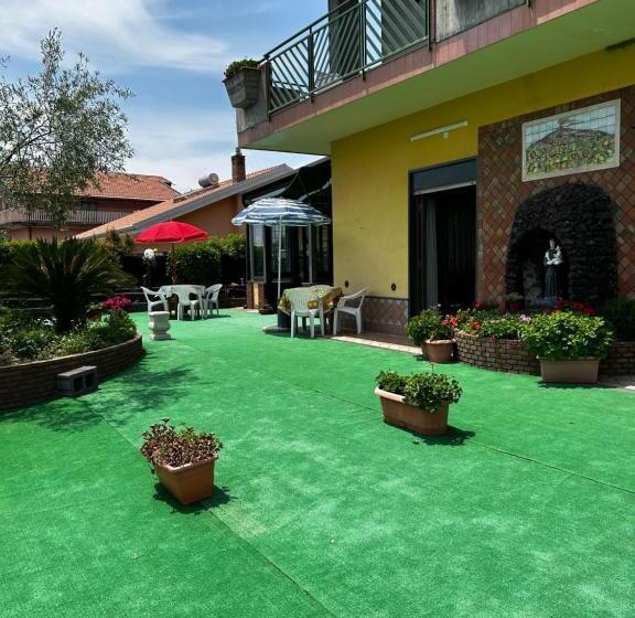 צימר Grotta Del Monaco